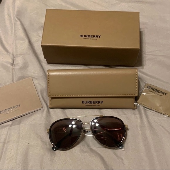 Burberry Aviator Sunglasses - Picture 1 of 12